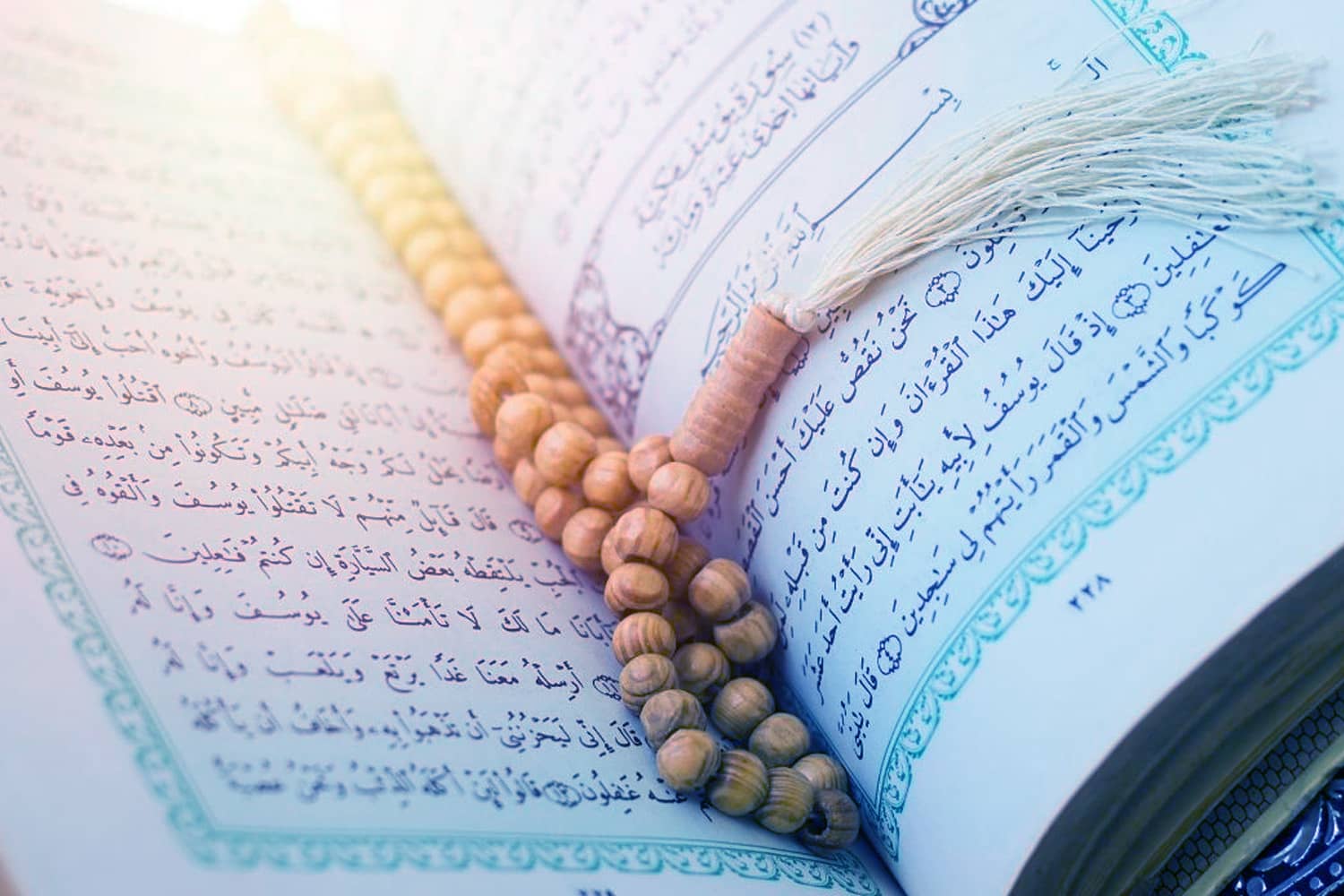 Famous Scholars and Their Contributions to Quran Tafseer